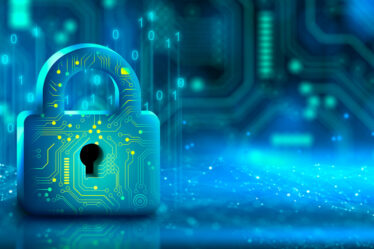 Vorhängeschloss mit Schlüsselloch in Datensicherheit auf Schaltung. Moderne Sicherheit