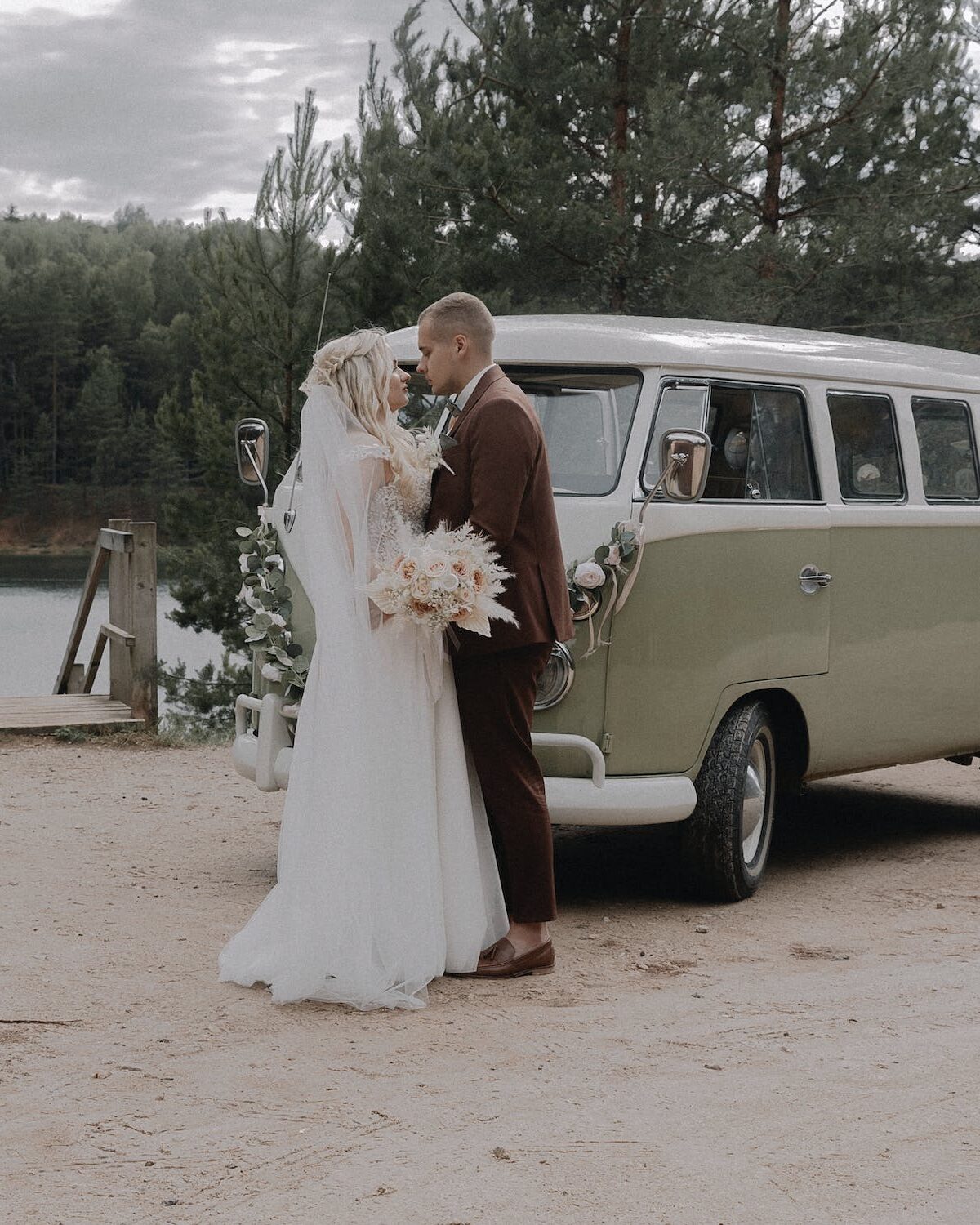 Hochzeit und Brautkleid im Vintage Boho Stil